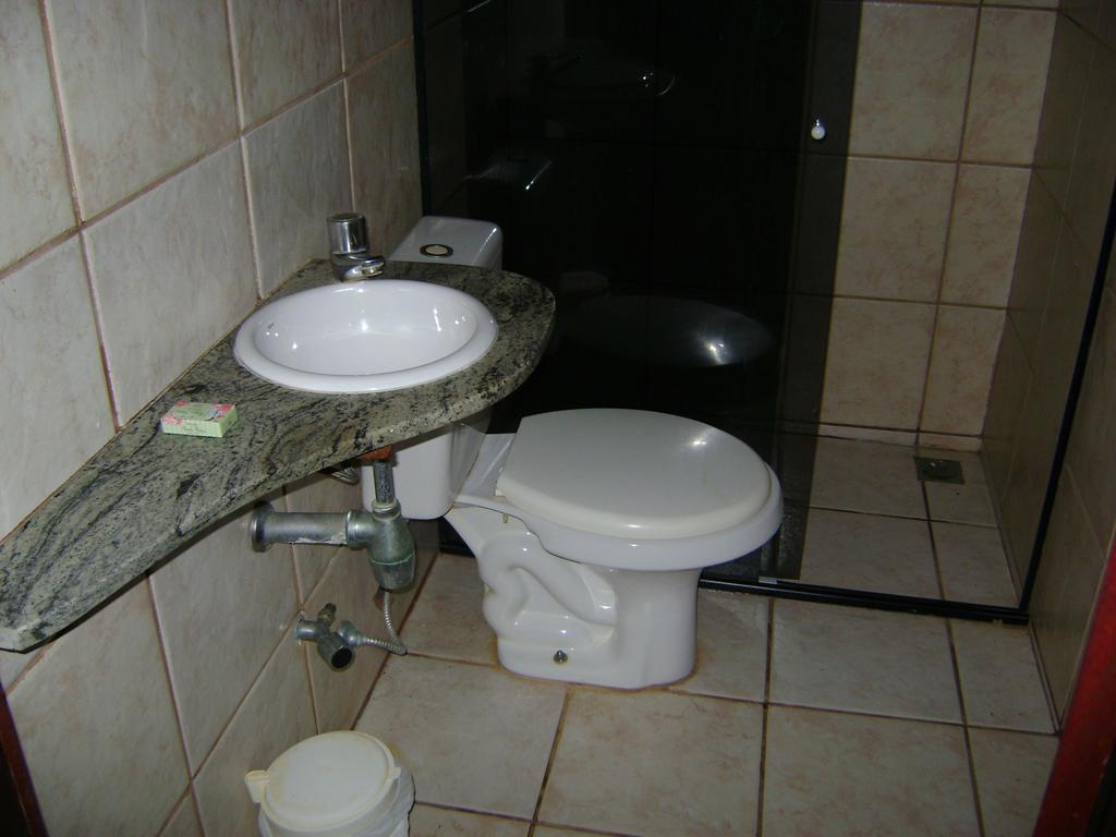 Pousada Paraiso Das Canárias מראה חיצוני תמונה